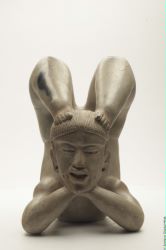 特拉提洛杂技俑