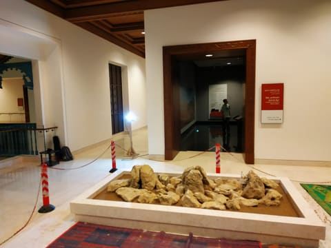 三石塔（三联石构纪念物）